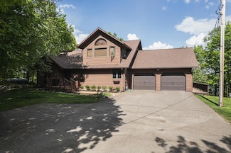 31628 SW Pickerel Lake Rd, Detroit Lakes, MN 56501