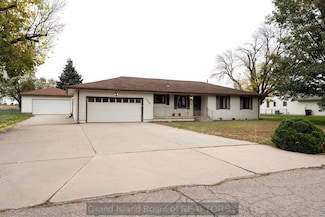 4246 Utah Ave, Grand Island, NE 68803