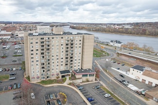 111 Dekoven Dr Unit 407, Middletown, CT 06457