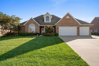 1614 Clover Ridge, Columbia, IL 62236