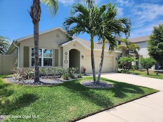 910 Swiss Pointe Ln, Rockledge, FL 32955