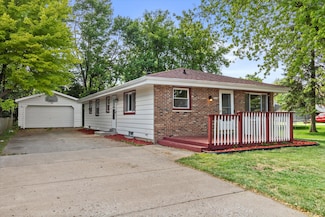 5717 S 42nd St, Milwaukee, WI 53221