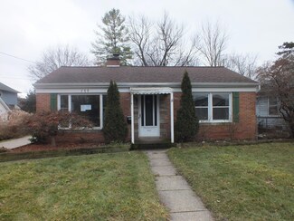 711 Smith Ave, Lansing, MI 48910