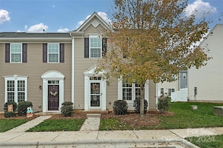 2832 Sand Cove Ct, Denver, NC 28037