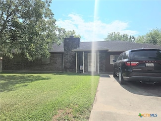 113 Sylvia St, Victoria, TX 77904