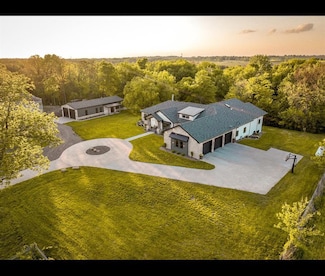11085 NW Towner, Johnston, IA 50111