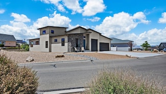 351 Aiguille Dr, Grand Junction, CO 81507
