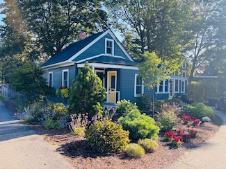 22 W Elm St, Yarmouth, ME 04096