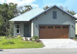 3620 Woods Ln, Panama City, FL 32408