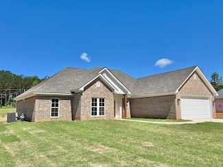 82 Corey’s Dr, Mathiston, MS 39752
