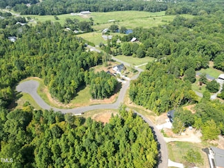 2952 Forest Creek Ln, Mebane, NC 27302