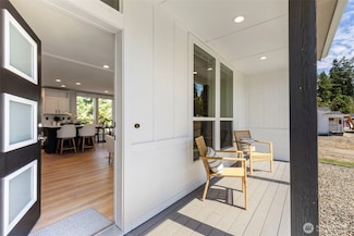 153 Sunset Meadows Ln, Port Hadlock-Irondale, WA 98339