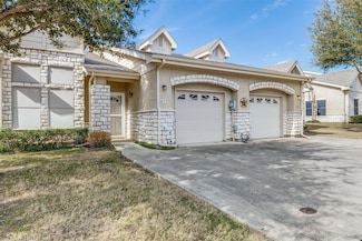 871 Kitty Hawk Ln, Grand Prairie, TX 75051