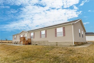 22516 38th Ave, New Virginia, IA 50210