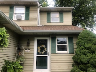 204 Garfield St, Freemansburg, PA 18017