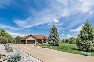 1530 Cottonwood Trail, New Prague, MN 56071