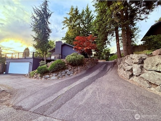 2000 NE 27th St, Renton, WA 98056
