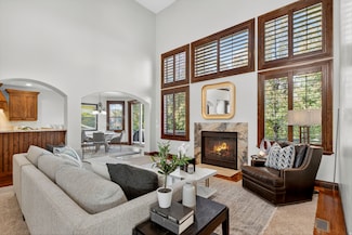 3420 S Pioneer St, Salt Lake City, UT 84109