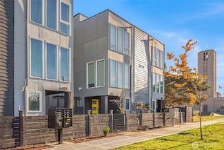 9460 20th Ave SW, Seattle, WA 98106