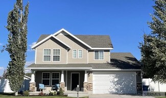 369 S Pine Ave, Sugar City, ID 83448