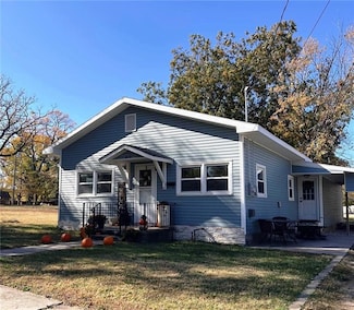 414 S 3rd St, Humboldt, KS 66748