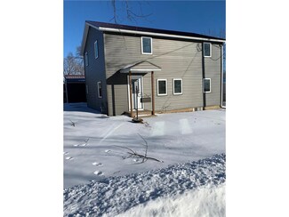 209 E Fremont St, Spring Valley, MN 55975