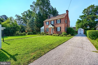 405 W Chesapeake Ave, Towson, MD 21204