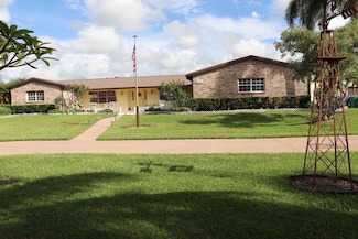 18901 SW 63rd St, Southwest Ranches, FL 33332