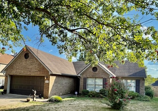 464 Whitfield Dr, Lexington, KY 40515