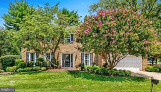9100 Wexford Dr, Vienna, VA 22182