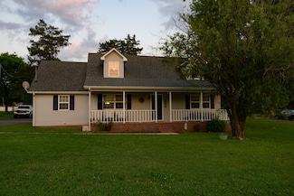 1304 Fairfield Pike, Shelbyville, TN 37160
