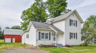 215 E Lincoln, Reading, MI 49274
