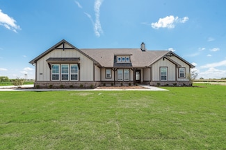 2513 Pyrite Ct, Krum, TX 76249