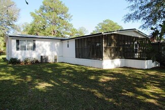 29 Pataula Shores Cir, Fort Gaines, GA 39851