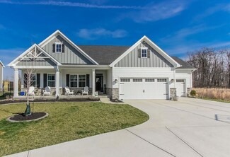 7136 W Stone Pass, New Palestine, IN 46163