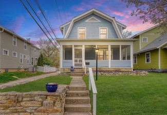 1422 W 2nd Ave, Columbus, OH 43212