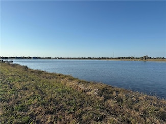 13 Laurel Ct, Meadows and Villas, FL 33946