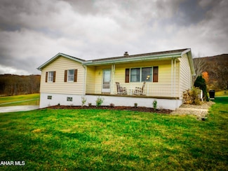 195 Swan Rd, Hollidaysburg, PA 16648