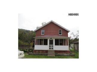 155 County Road 50, Hammondsville, OH 43930