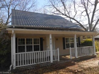 217 Oak Tree St, Yanceyville, NC 27379