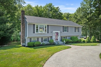 47 Pheasant Hill Rd, South Weymouth, MA 02190