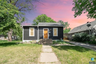 1920 S Duluth Ave, Sioux Falls, SD 57105
