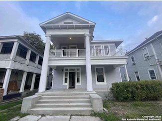 639 W Elmira St, San Antonio, TX 78212