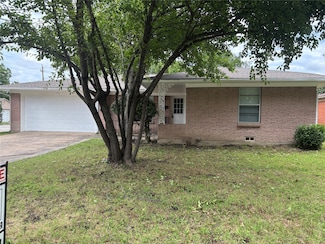 1312 N Graves St, McKinney, TX 75069