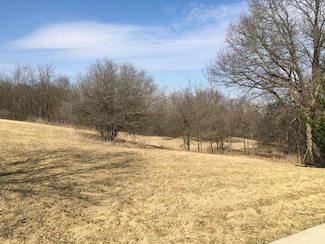 7369 English Oak Ln, Spring Grove, IL 60081