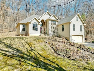 20643 Berry Rd, Mount Vernon, OH 43050