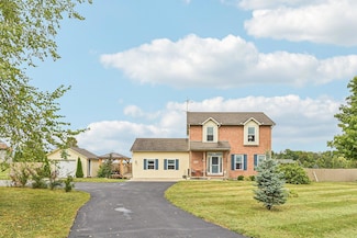 1262 N Heck Hill Rd, Saint Paris, OH 43072