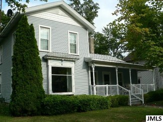 117 N Main St, Leslie, MI 49251