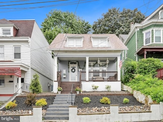 617 Schuylkill Ave, Pottsville, PA 17901