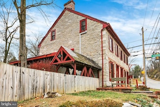 2600 S Market St, Mechanicsburg, PA 17055